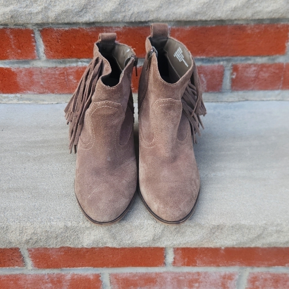Steve Madden Cian Suede Leather Fringe Trim Tan Brown Boots Booties Size 👢👢